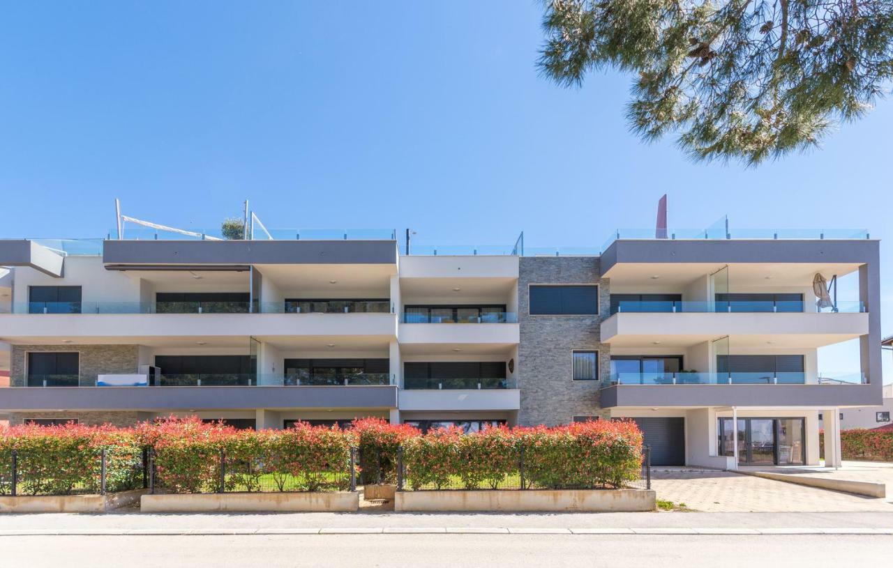 Luxury Apartments Novigrad Novigrad  Bagian luar foto